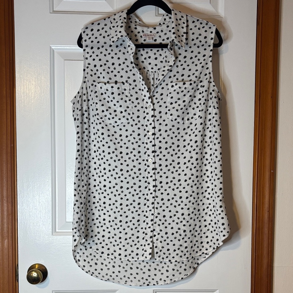 Merona Black and White Polka Dot Sleeveless Blouse